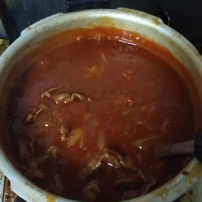 牛肉が沢山あったので、倍量で鍋いっぱいに作りました♪
トマト缶や、ルーだけで作るより美味しいです(*^^*)